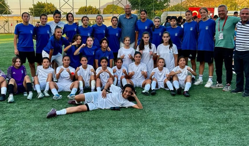 İzmir Büyükşehir’in sponsor olduğu ligler tamamlandı