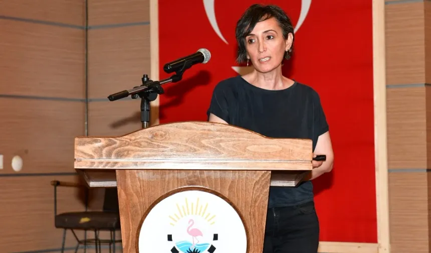 İzmir Çiğli'den bağımlılığa karşı farkındalık semineri