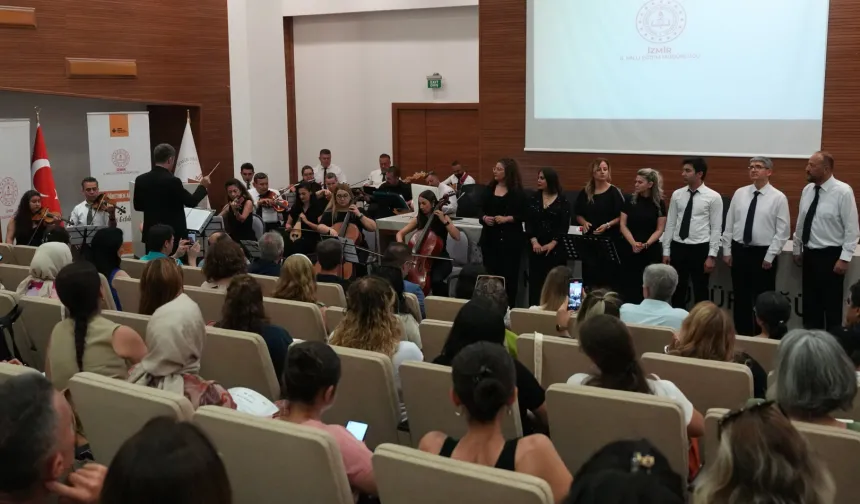 İzmir Öğretmen Akademileri’nde kültür ve sanatla buluşuldu