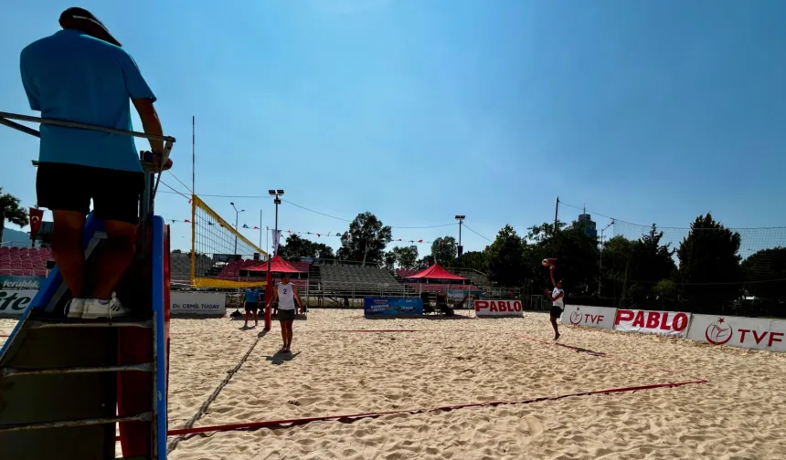 İzmir plaj voleybolunun kalbi olacak