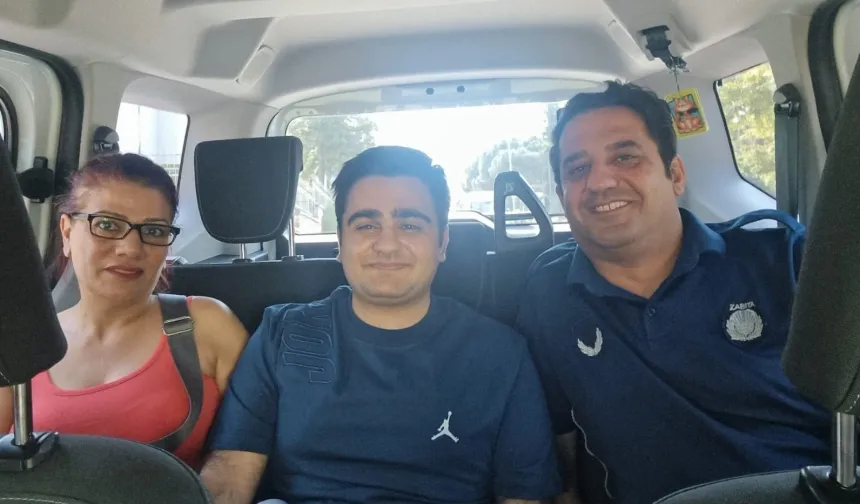 İzmir zabıta ekipleri YKS’ye giren öğrenciler için yardıma koştu