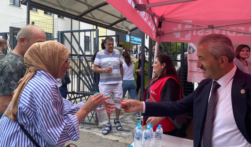 İzmit Belediyesi YKS heyecanına bu yıl da ortak oldu