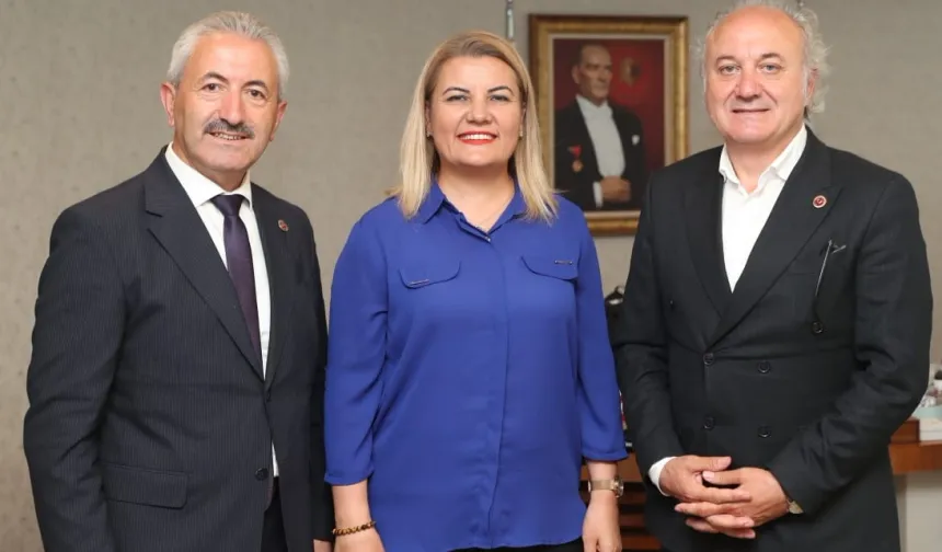 İzmit Belediyesi’nde yeni dönem: Arcan ve Hülür göreve başlıyor