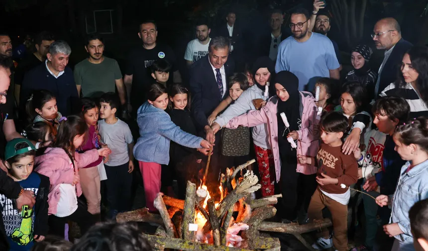Kamp ateşini Başkan Yusuf Alemdar yaktı