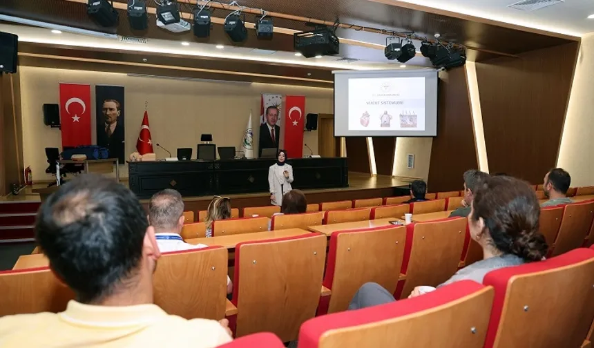 Kayseri Talas personeline ilk yardım eğitimi