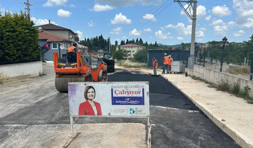 Kocaeli İzmit'te asfalt atağı