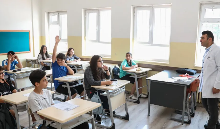 Yaz dönemi eğitim seferberliği başlıyor!  DYK ve Yaz Okulları 1 Temmuz’da başlıyor