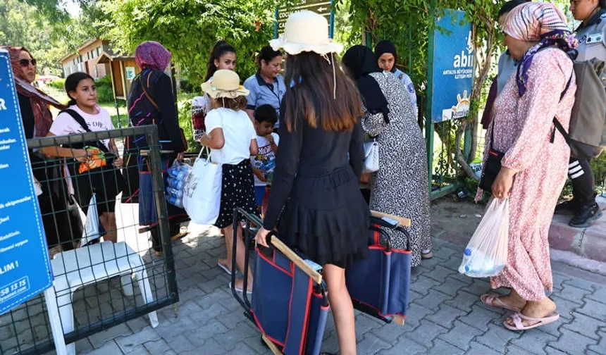 Antalyalılar Kadınlar Plajı’ndan büyük memnuniyet duyuyor