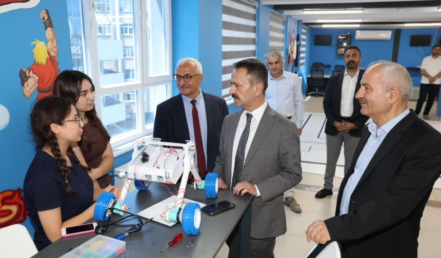 Başkan Büyükgöz Vali Aktaş’a projelerini yerinde tanıttı