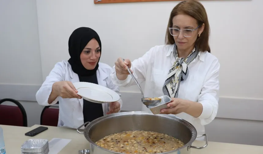Başkan Vekili Abiş’ten, KO-MEK’te aşure ikramı