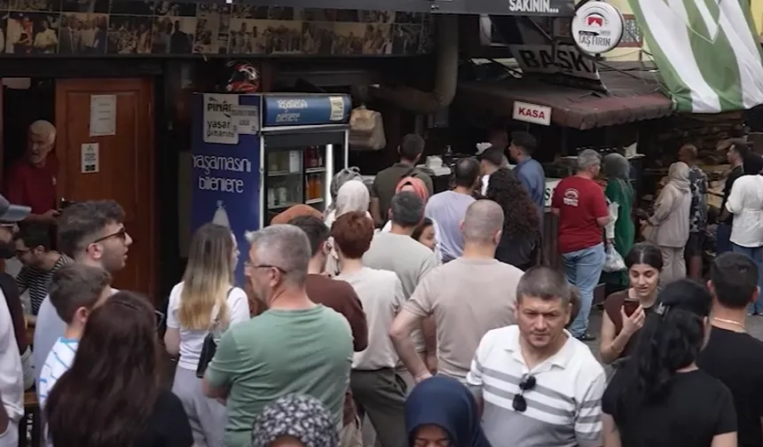 Bursa kültürle buluştu, esnaf kazandı