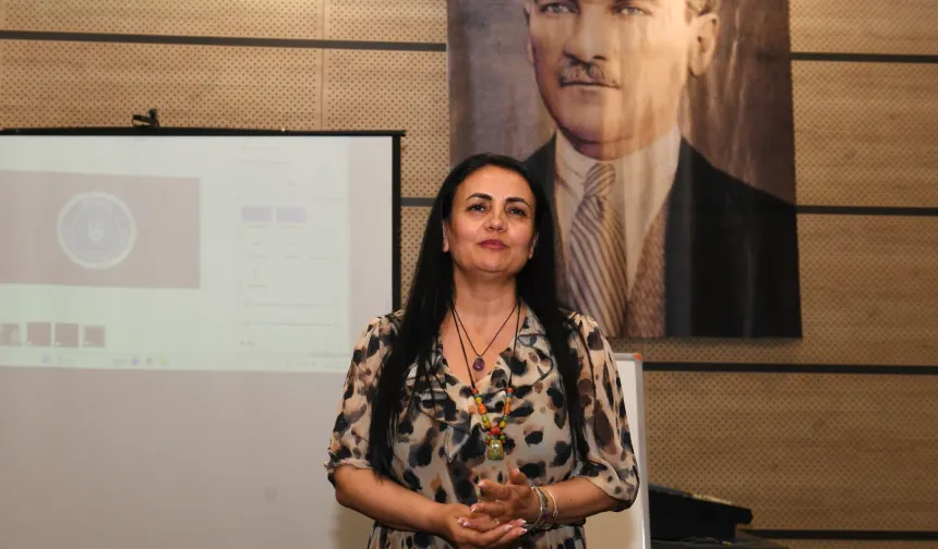 Bursa Osmangazi'de Belediye personeline farkındalık eğitimi