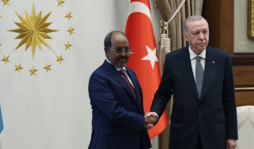 Cumhurbaşkanı Erdoğan Somalili mevkidaşı ile Külliye'de buluştu