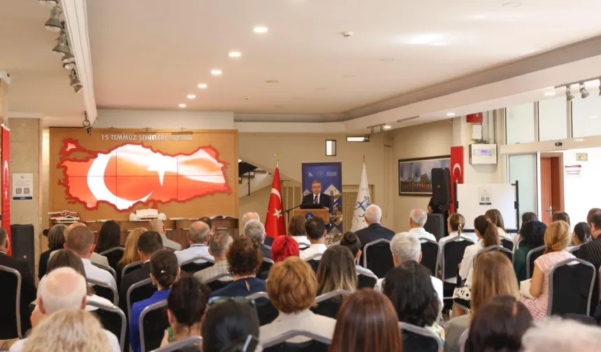 DEÜ’de 15 demokrasi ve milli birlik mesajı verildi