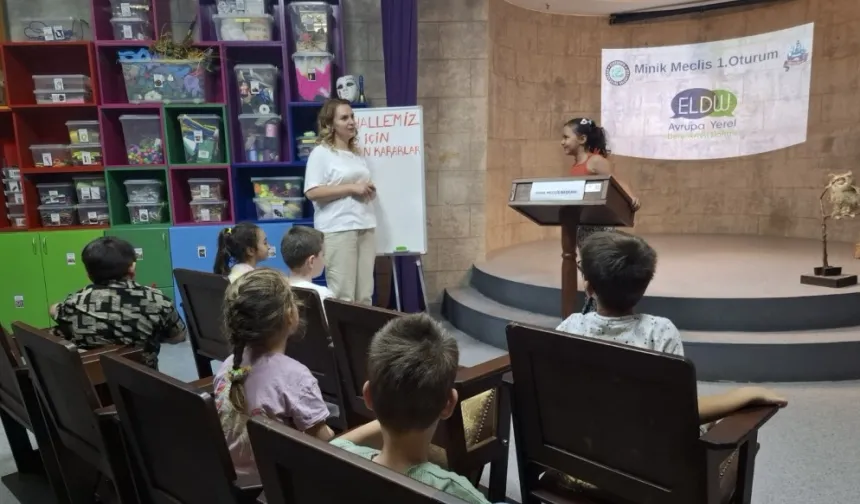 Eskişehirli miniklerden park toplantısı