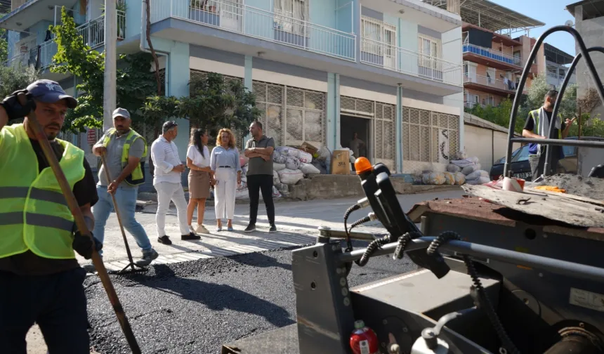 İzmir Bornova'da asfalt ve beton seferberliği