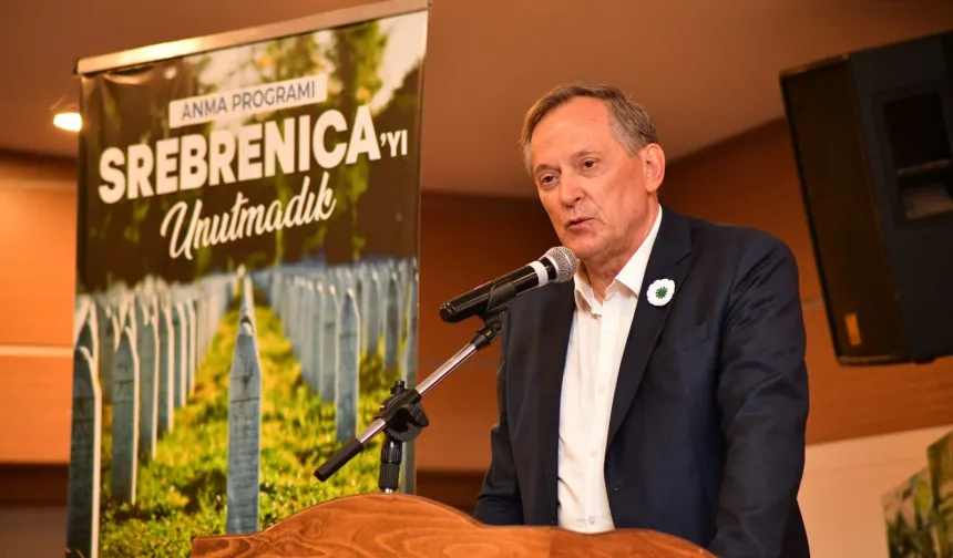 İzmir Çiğli’de Srebrenica Soykırımı’nın 30. yılı anıldı