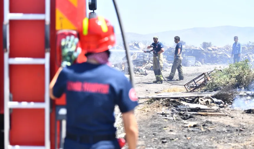 İzmir’de bir ayda 26 bin 260 hektar alan yandı