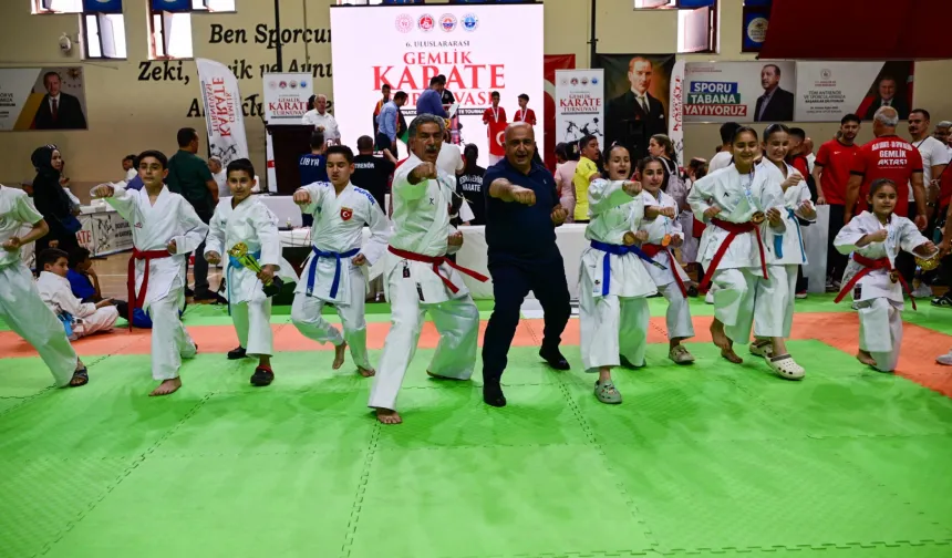 Karatenin kalbi Bursa Gemlik'te atıyor