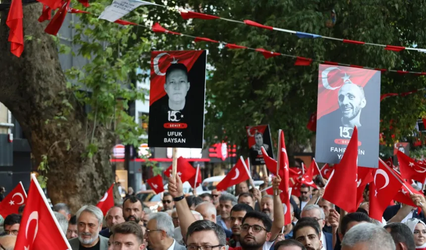Kocaeli 15 Temmuz'un kahramanlarını unutmadı