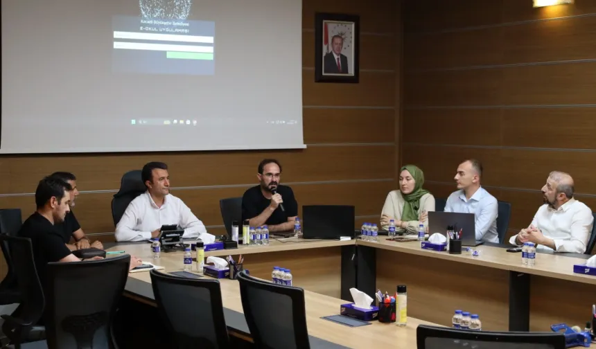 Kocaeli'de e-okul uygulaması yaygınlaşıyor