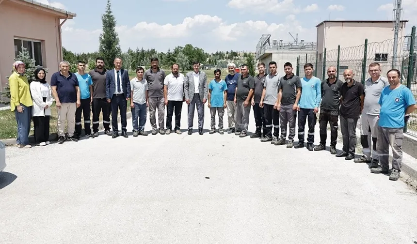 Kütahya'da Arıtma Tesisi personeline Başkan Kahveci morali