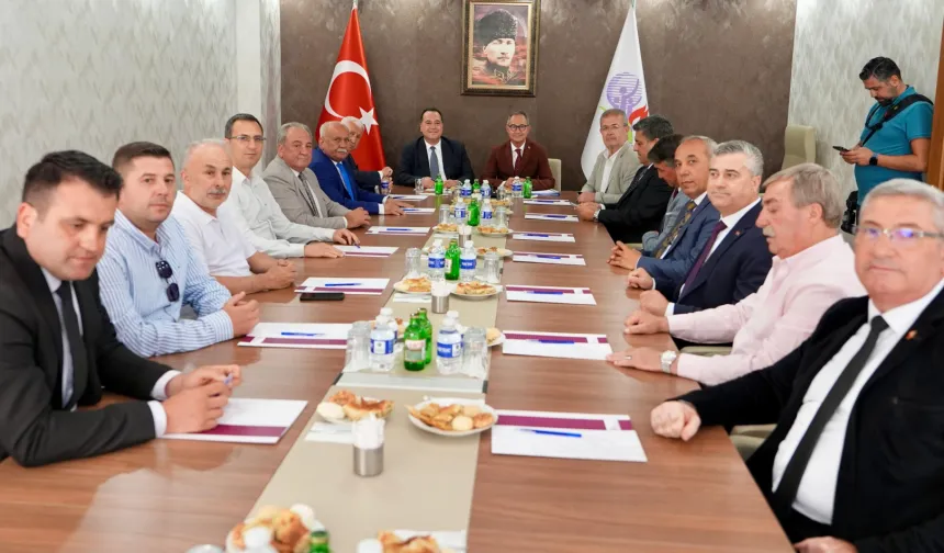 Manisa'da meslek kuruluşlarına ziyaret