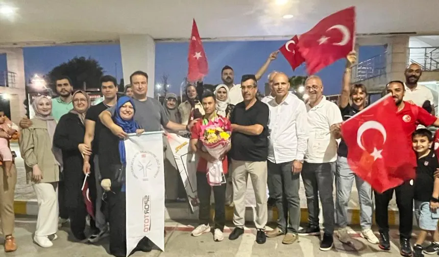 Muhammed Eren Uysal’dan Dünya ve Avrupa rekoru!