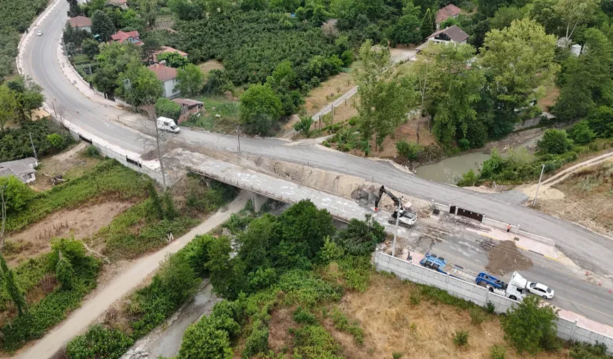 Sakarya Kanlıçay Köprüsü’nde çalışmalar başladı