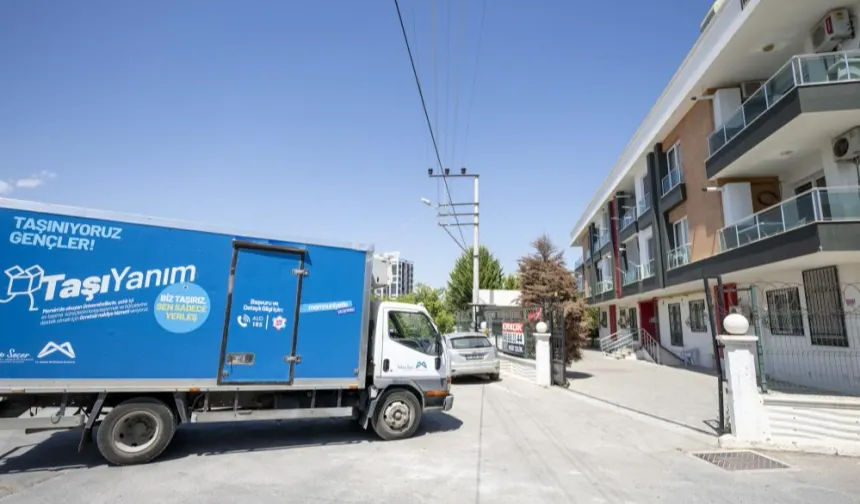 ‘Taşıyanım’ projesiyle öğrencilerin taşınma derdi de masrafı da bitti