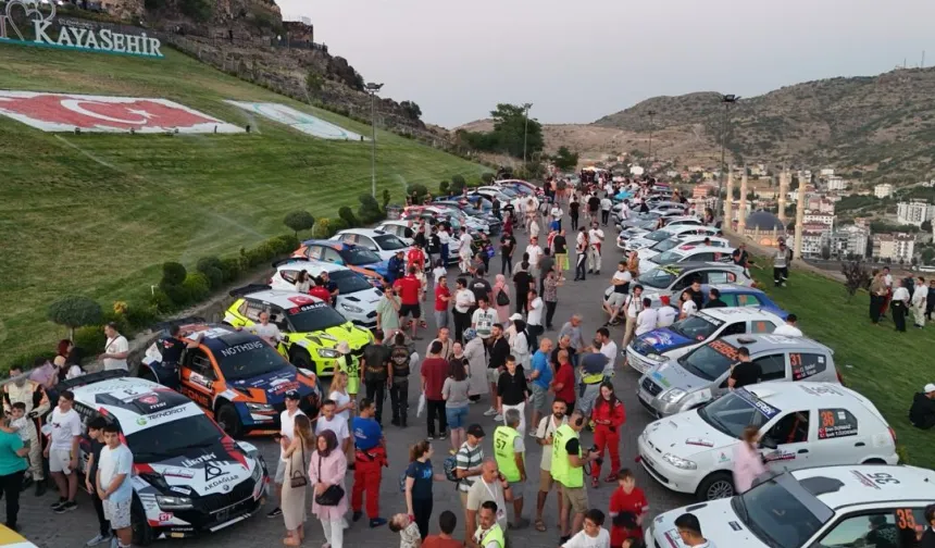 Türkiye Ralli Şampiyonası Kapadokya Yarışı’na seremonik start