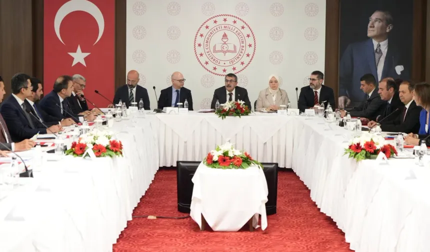Türkiye-Sri Lanka iş birliği toplantısı Ankara’da gerçekleştirildi