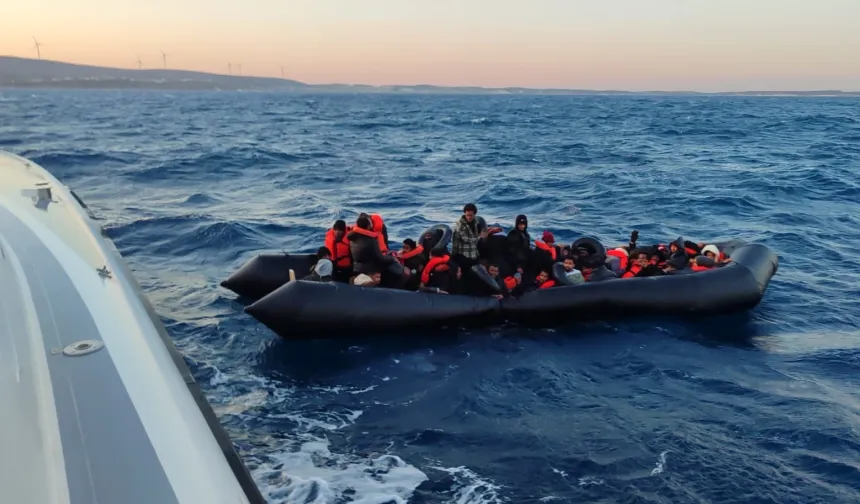 Antalya Demre açıklarında facia! Kaçan bottan düşen 14 düzensiz göçmen öldü