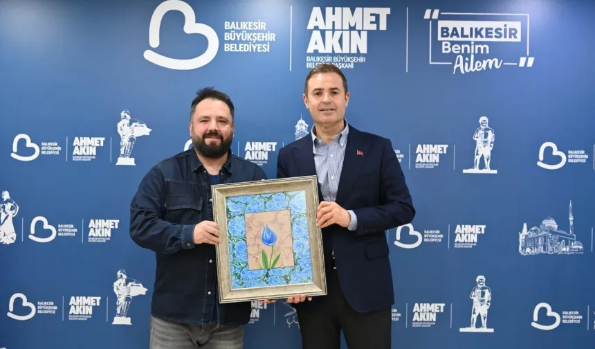 Balıkesir'de ebru sanatına icazet gururu