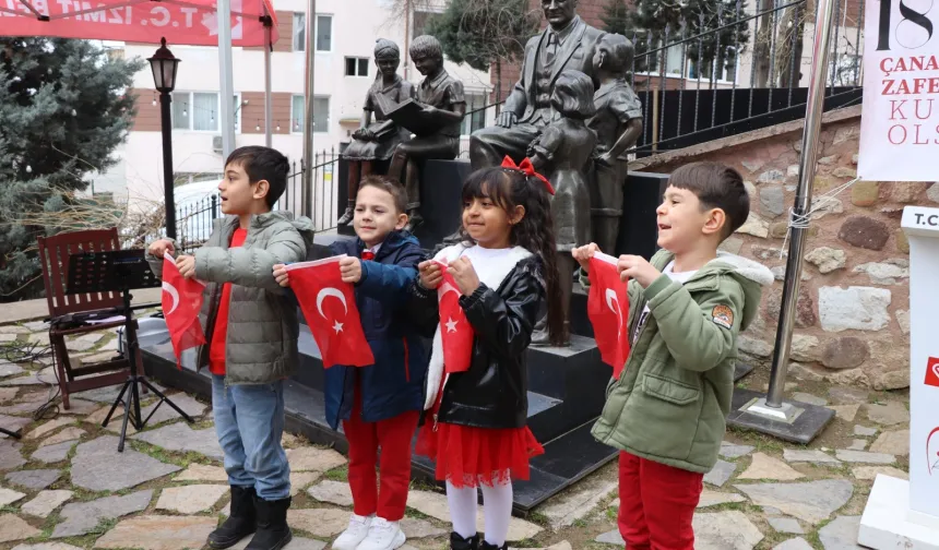 Çanakkale Zaferi'nin kahramanları İzmit'te anıldı