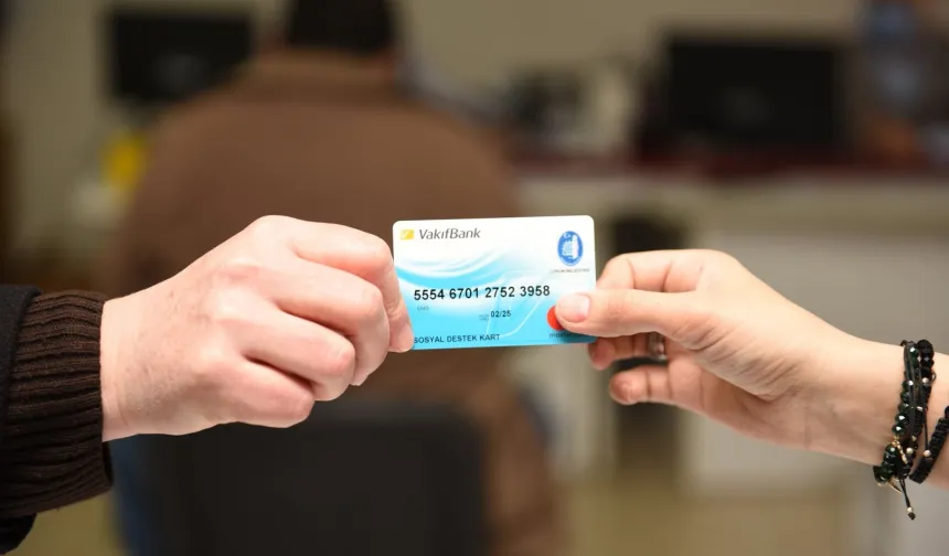 Çorum'da 3.869 çocuğa bayramlık desteği