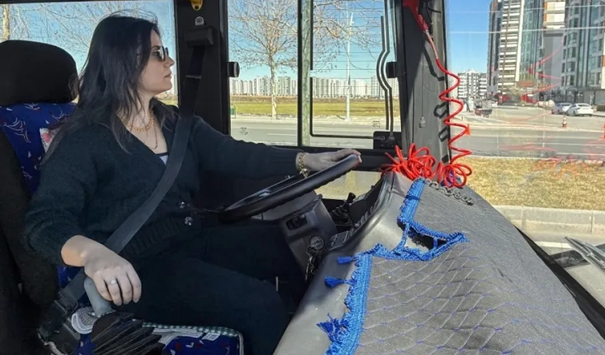 Diyarbakır'da 50 kadına otobüs sürücüsü eğitimi