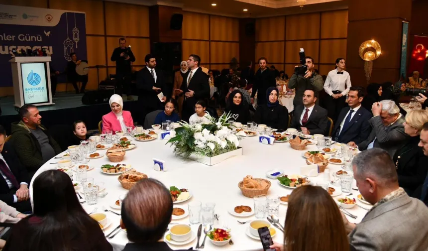Kocaeli'de Dünya Yetimler Günü iftarı