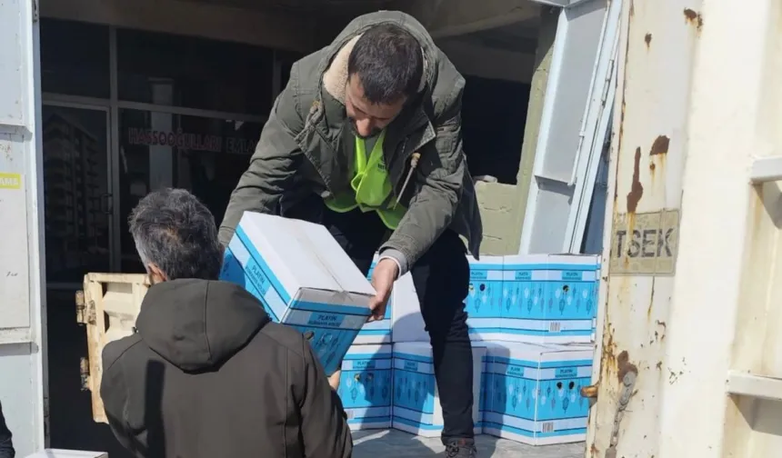 Mardin Artuklu Belediyesi'nden ihtiyaç sahiplerine ramazan paketi desteği