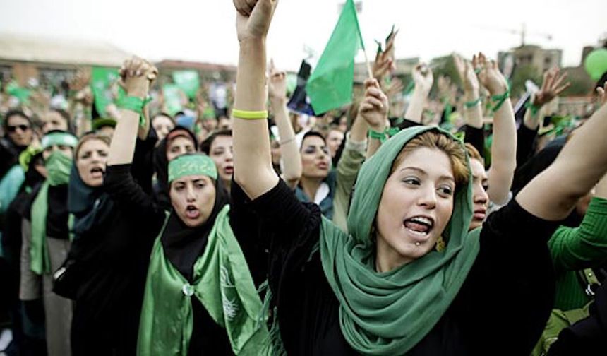 Trump Yeni Görüşme İçin Tarih Verdi: İran Nükleer Silaha Sahip Olmamayı Kabul Etti