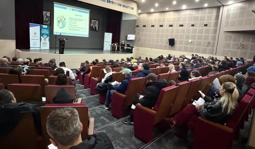 İzmir Büyükşehir'de eğitimler 5 bin 100 çalışana ulaşacak