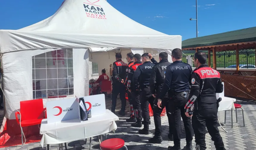 Keşan polisinden hayat veren bağış