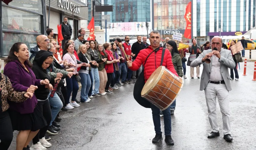 İzmir Çiğli'de 1 Mayıs coşkusu