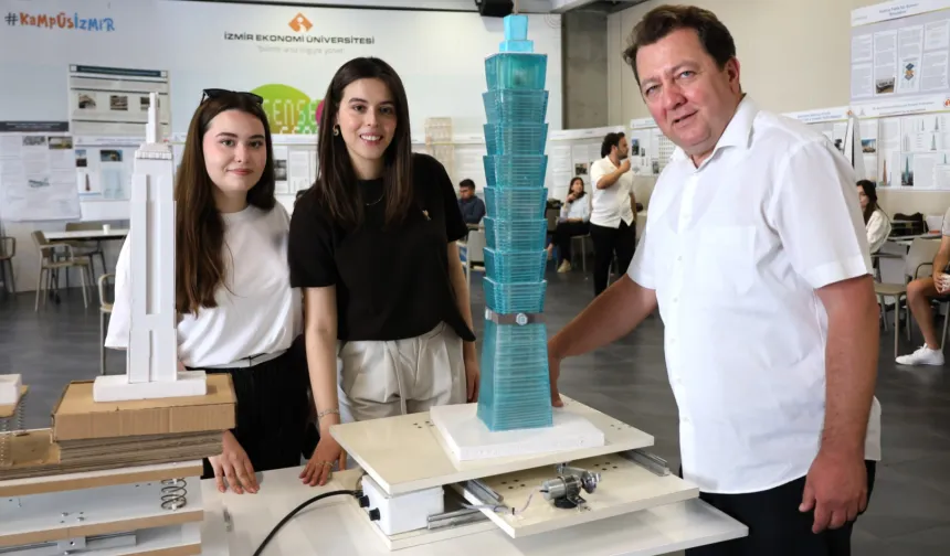 Geleceğin mühendislerinden dev yapılara 'deprem' testi! Dünyaca ünlü 22 binaya 'deprem' simülasyonu