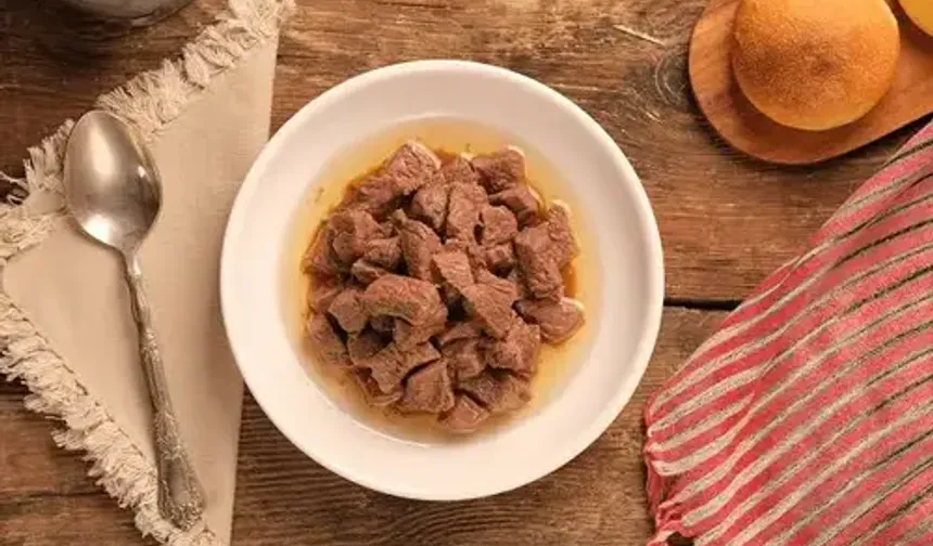 Bakanlık taklit ve tağşiş listesini güncelledi: Kavurmada tek tırnaklı eti, salçada gıda boyası...