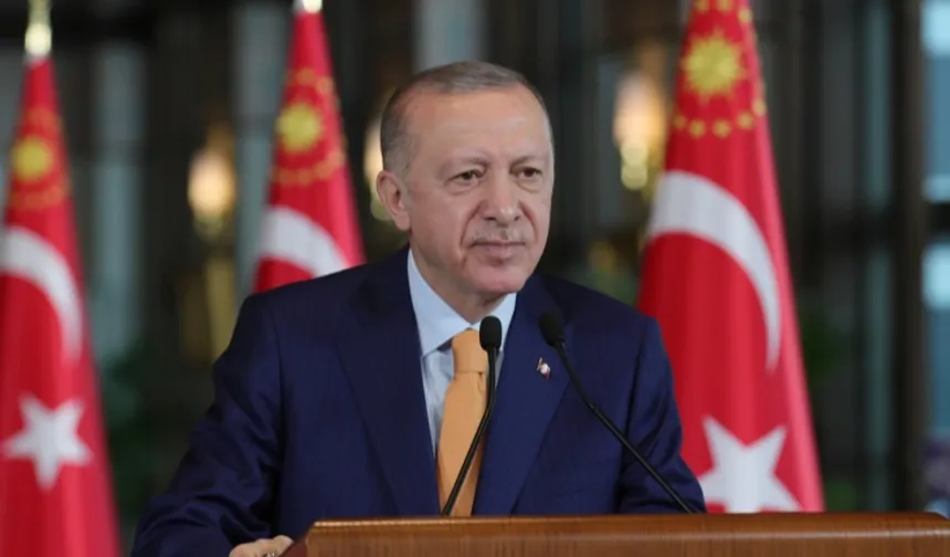 Cumhurbaşkanı Erdoğan'dan 30 Ağustos mesajı: Türkiye'yi kutlu mücadelesinden hiç kimse vazgeçiremeyecek