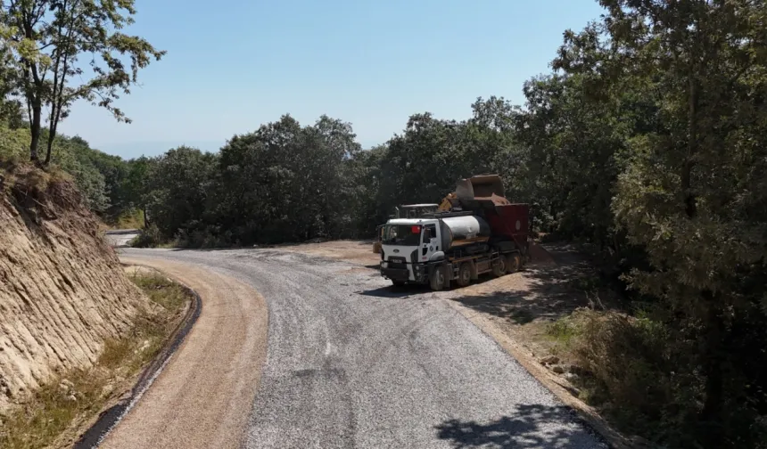 İnegöl'de kırsal 6 mahallenin yolu yenileniyor