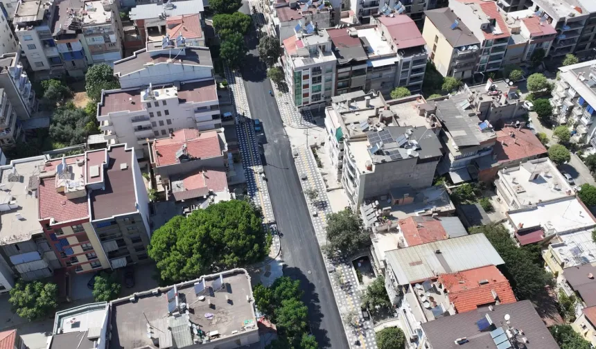 Salihli'nin Şüheda Caddesi sil baştan yenileniyor