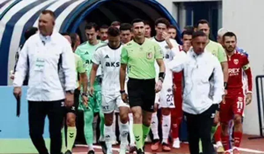 Süper Lig hakemi Fatih Tokail'in asıl mesleği gündem oldu